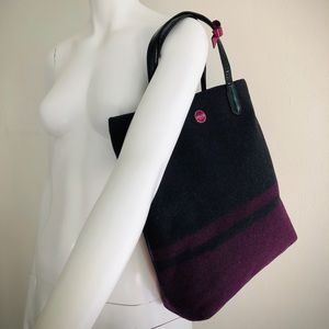 NWT • Coach • Shoulder Purse